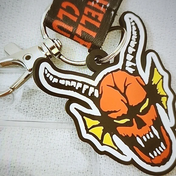 Stranger Things "Hellfire Club" Card Holder & Laynard Set with Brown Furry Bag - Picture 8 of 16